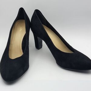 Nurture Black Suede Women's Pumps SIZE 11. #1611